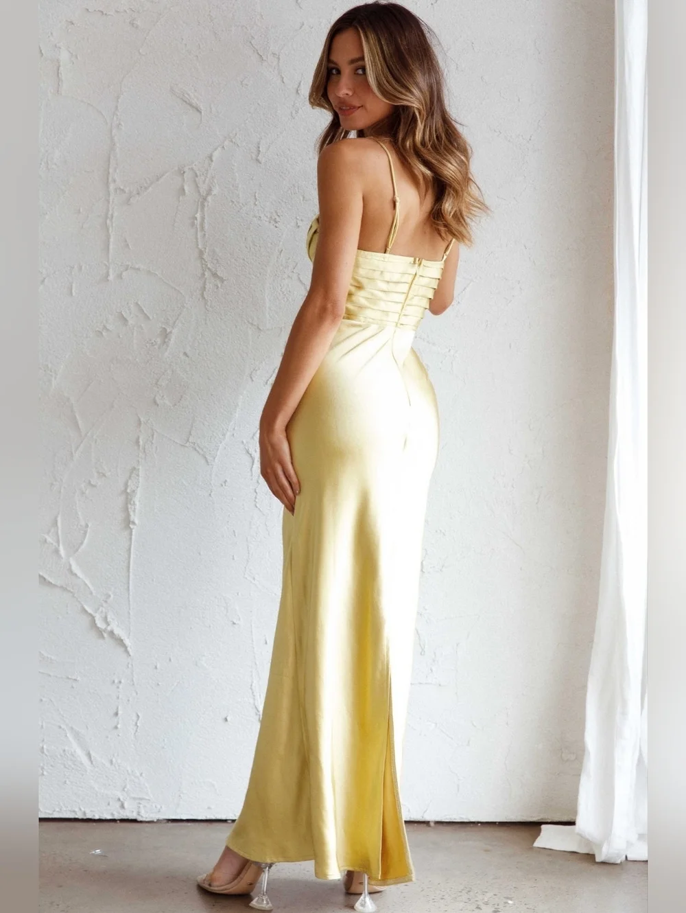 Selfie Leslie Azara Pintuck Bodice Maxi Yellow Dress L Wedding Party Prom